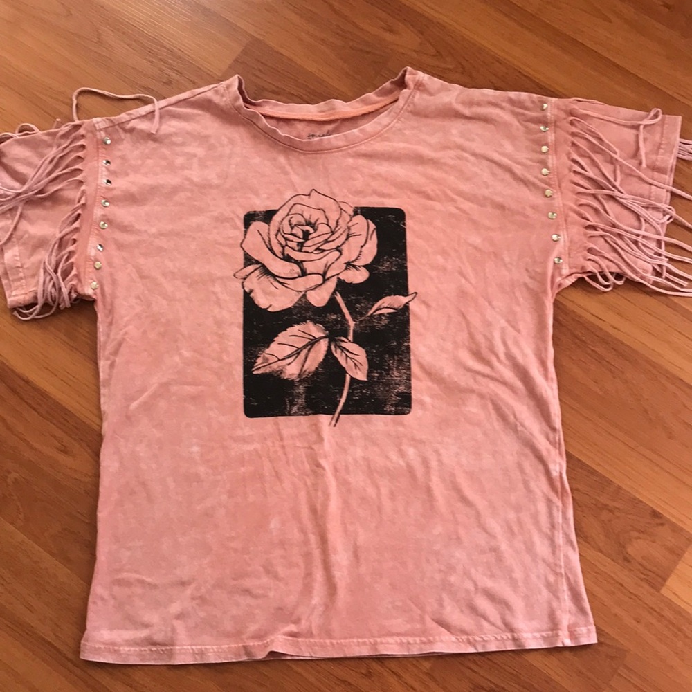 Social scene brand top